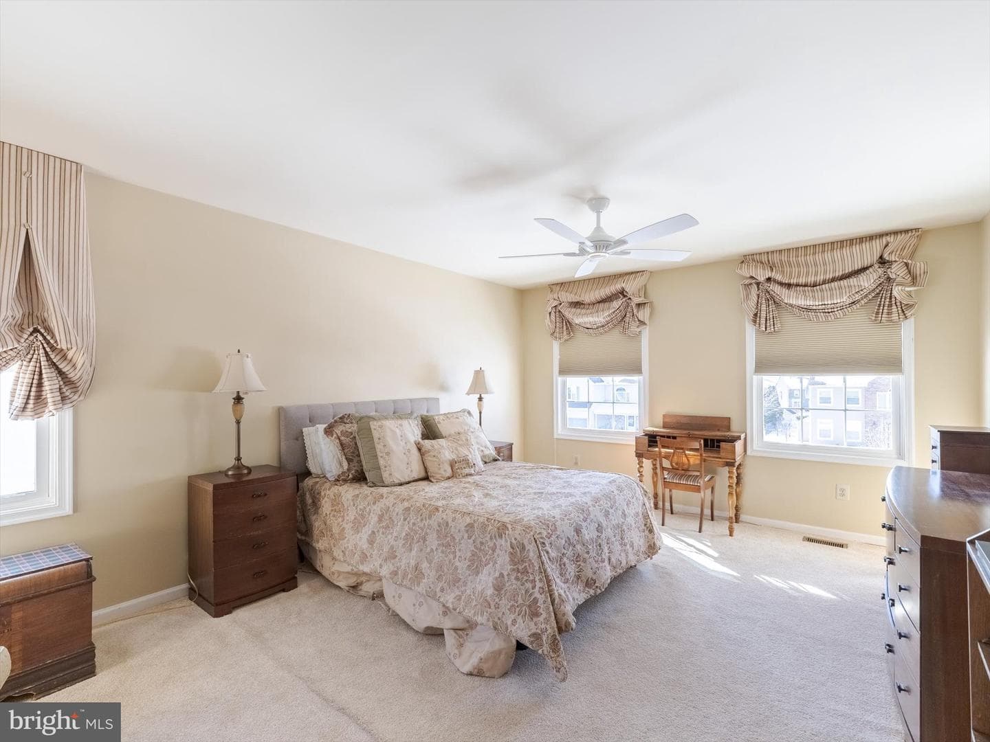 1 Denton Circle photo 21