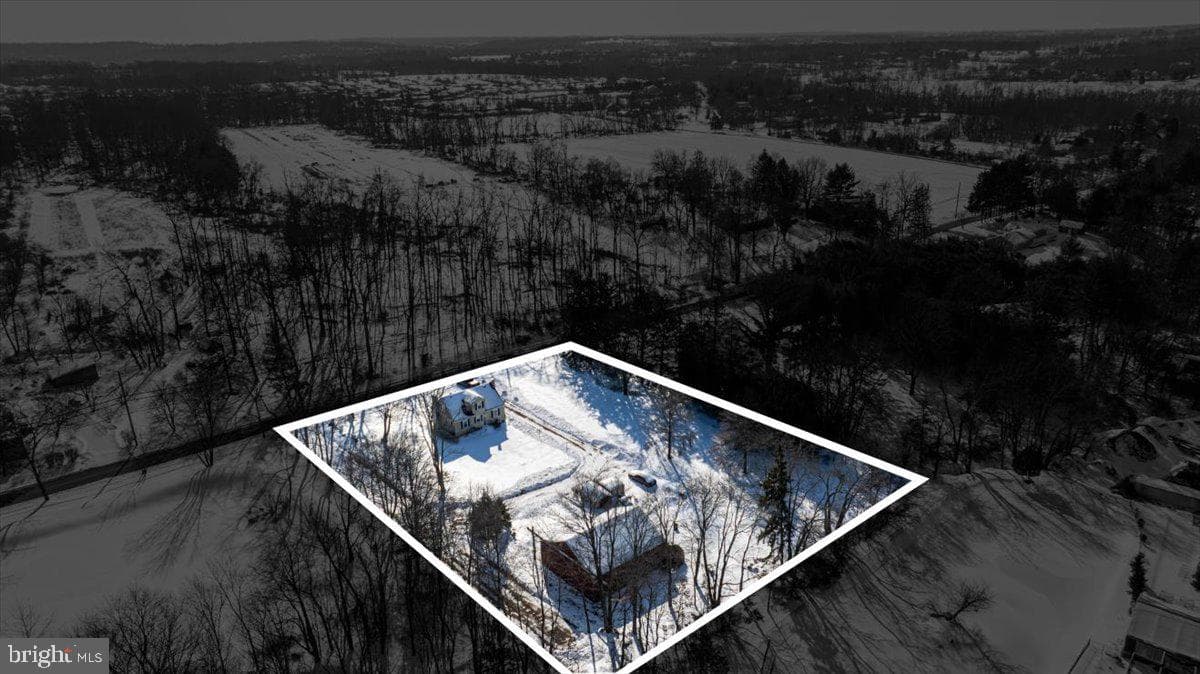 4526 Lower Mountain Road photo 12