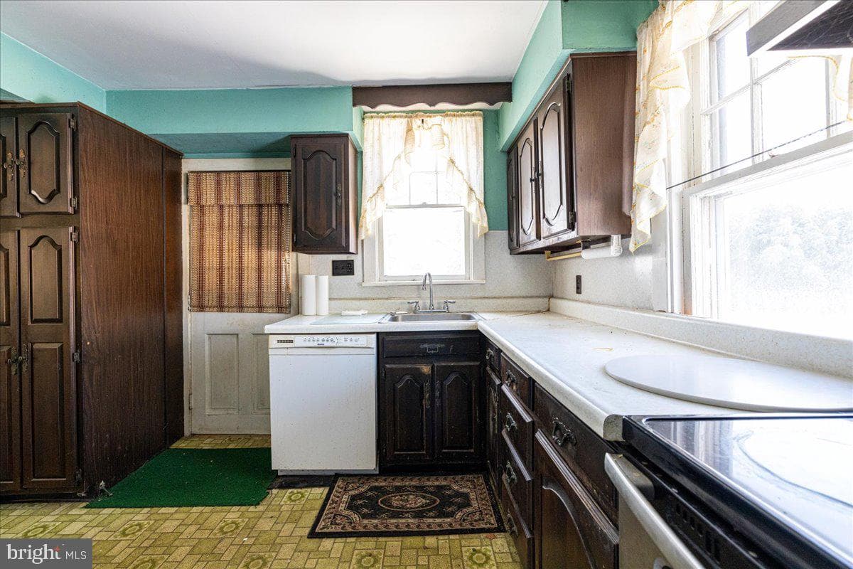 4526 Lower Mountain Road photo 20