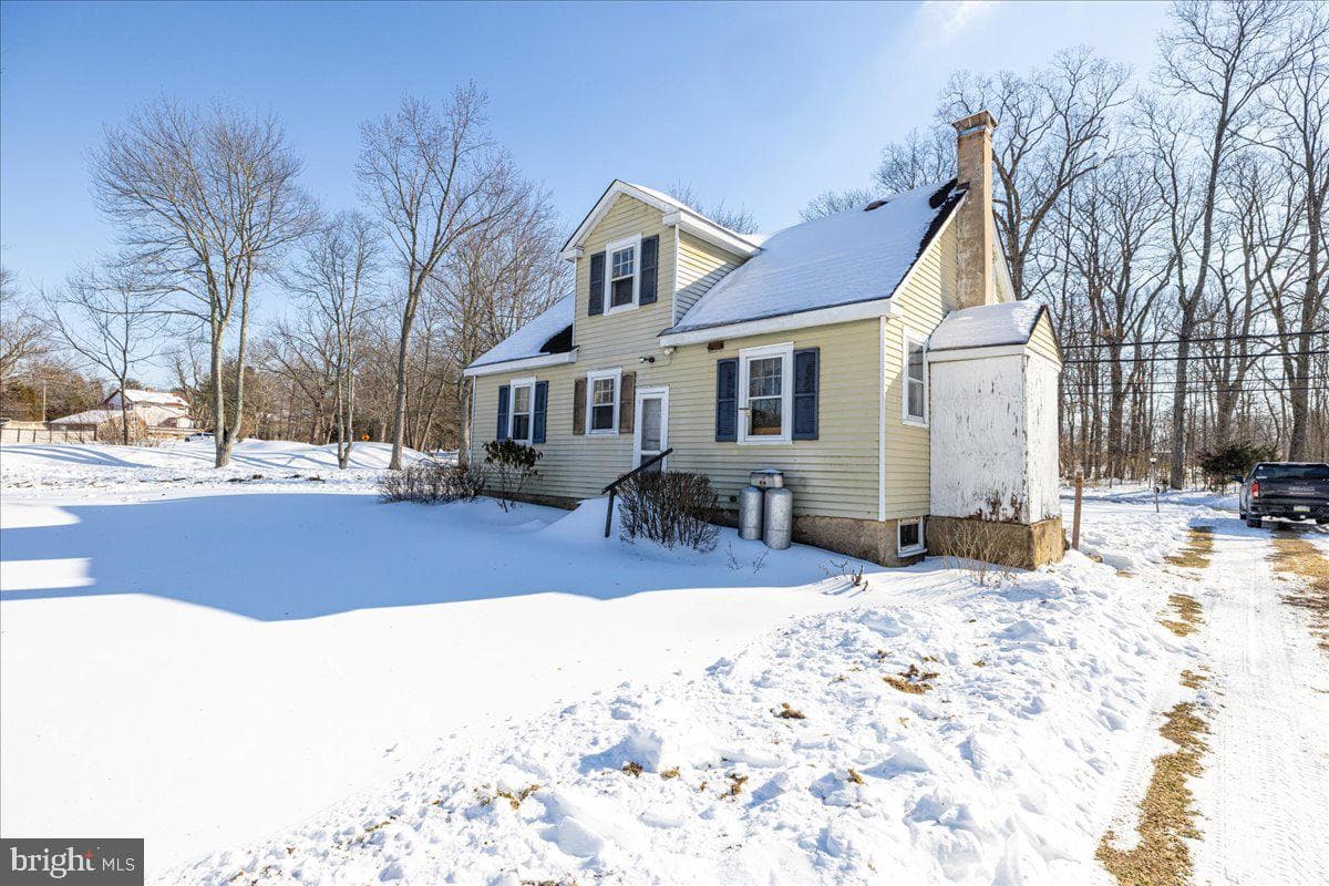 4526 Lower Mountain Road photo 3