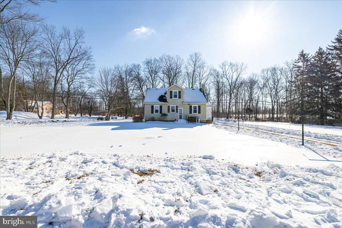 4526 Lower Mountain Road photo 4