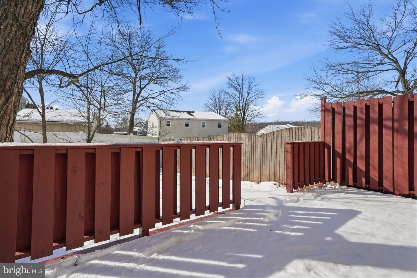 729 Lexington Way photo 34