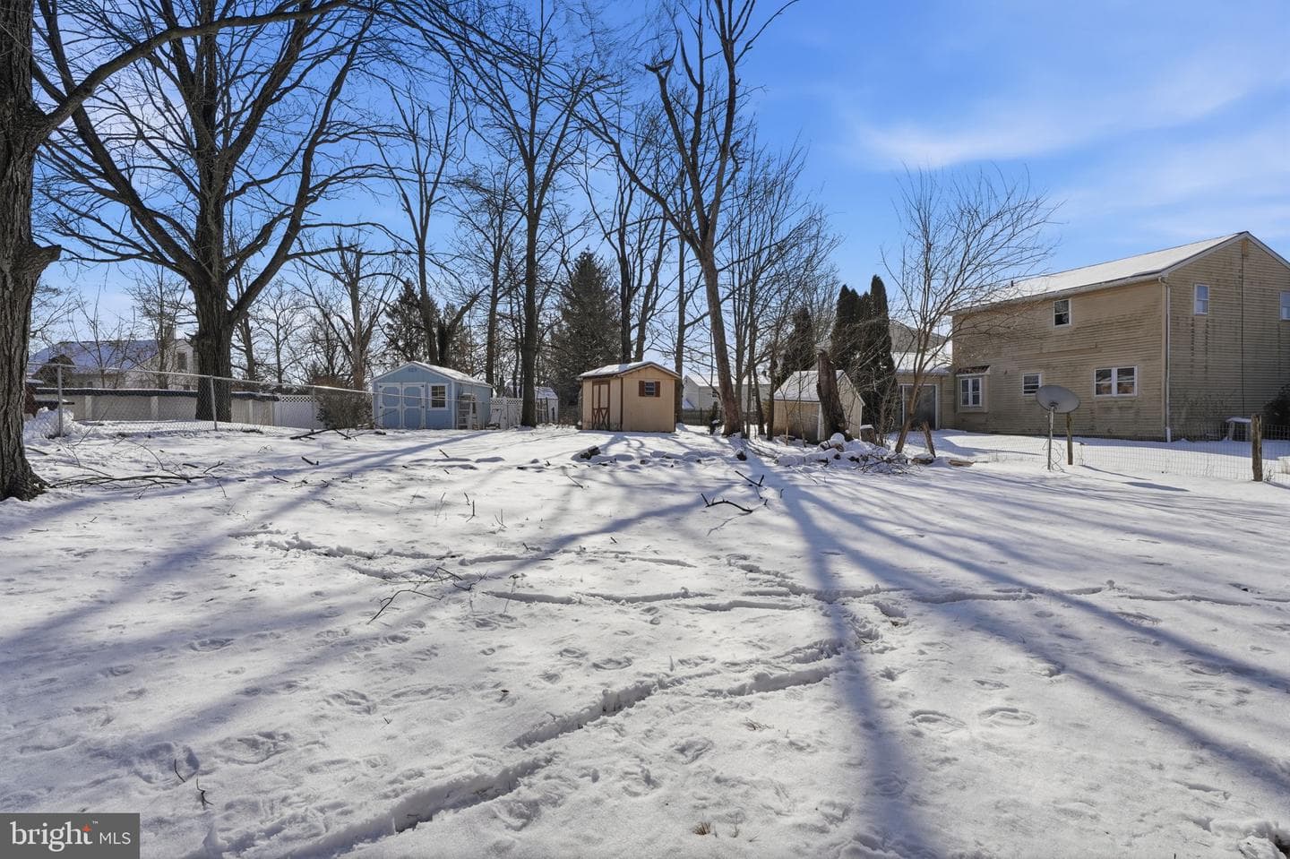 729 Lexington Way photo 37