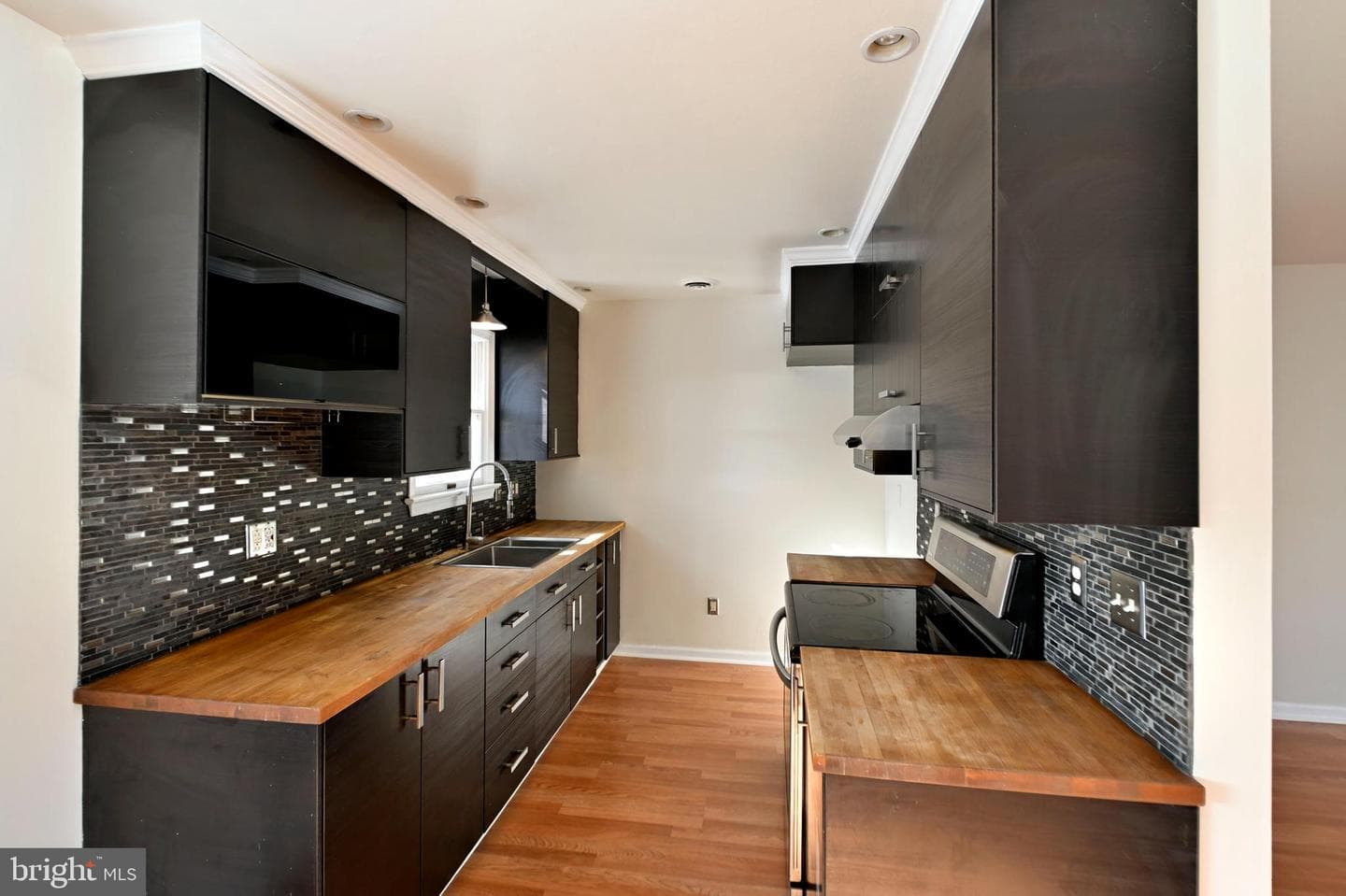 35 Fairway Drive photo 5