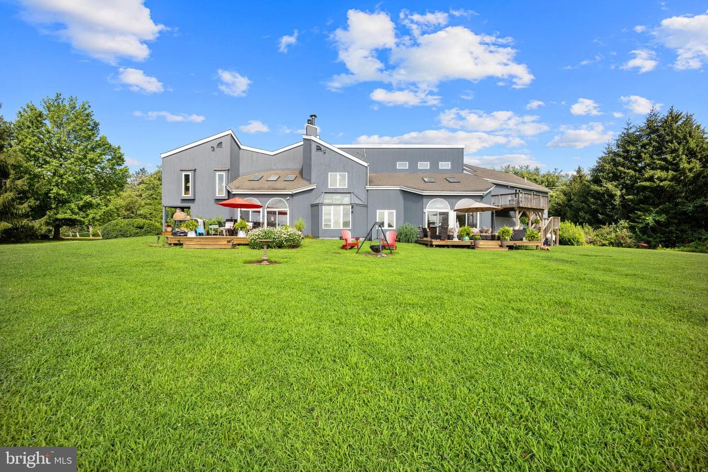 215 E Dark Hollow Road photo 49