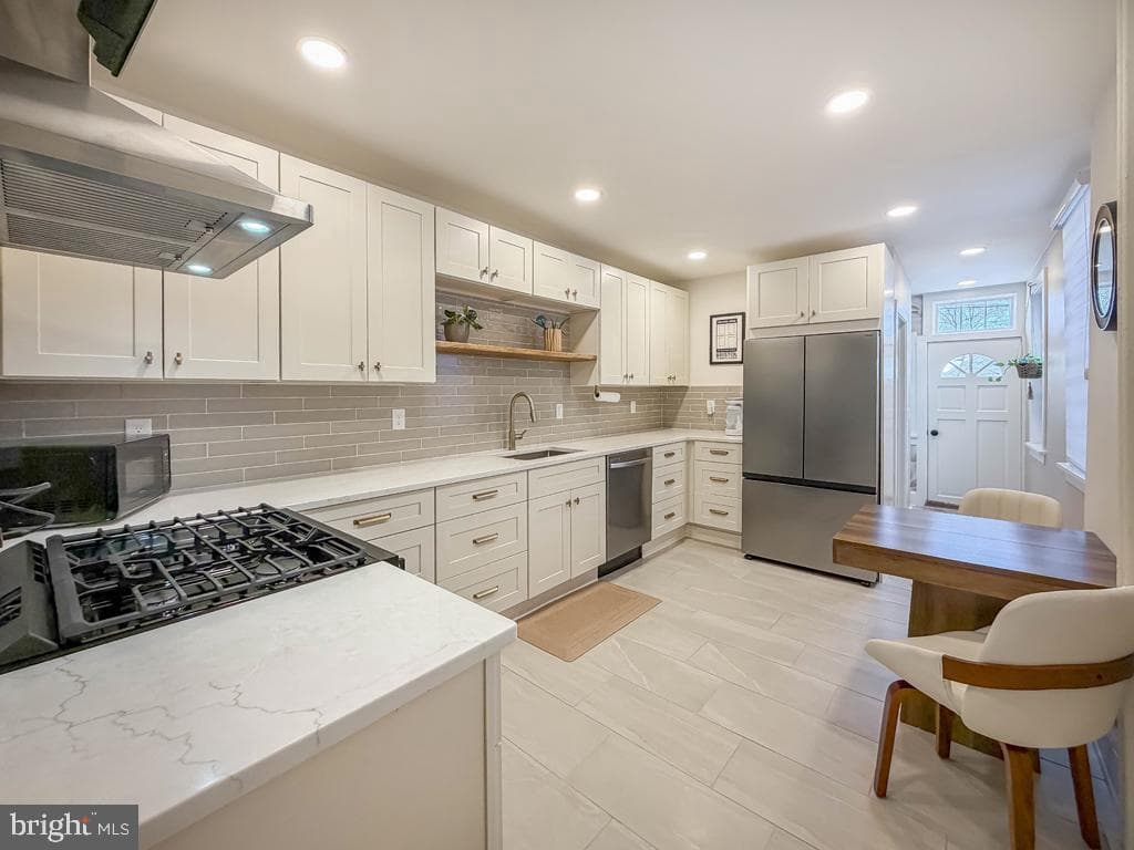 213 New Brook Street photo 12