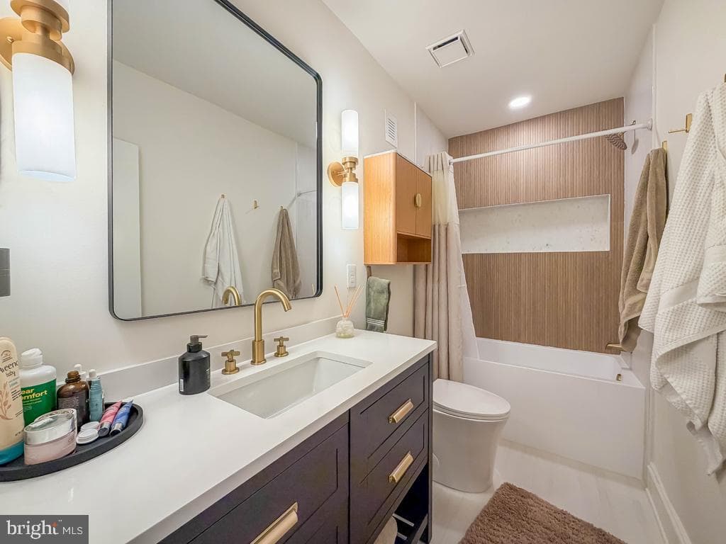 213 New Brook Street photo 24