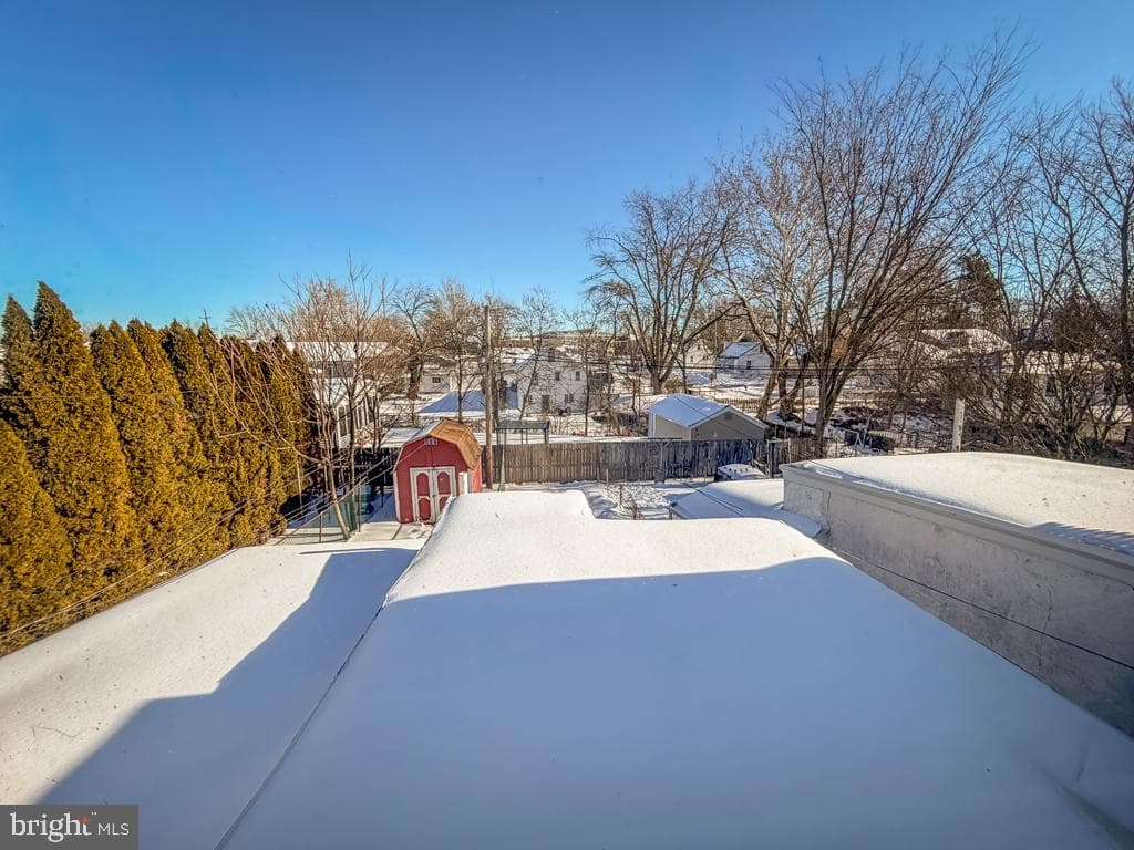 213 New Brook Street photo 35
