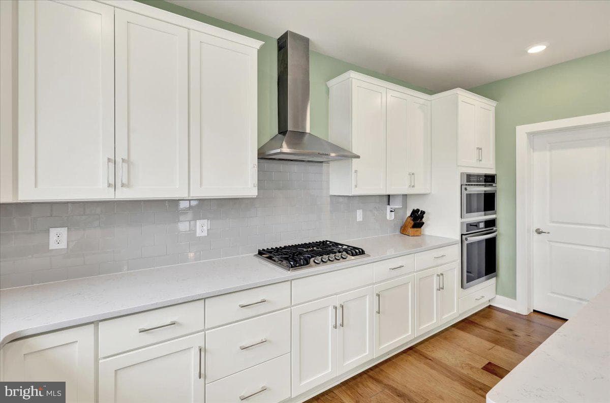 1076 Mariwill Drive photo 18