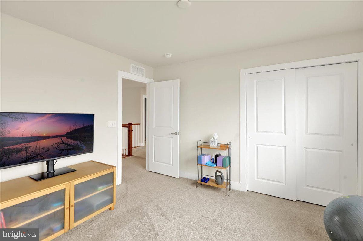 1076 Mariwill Drive photo 32