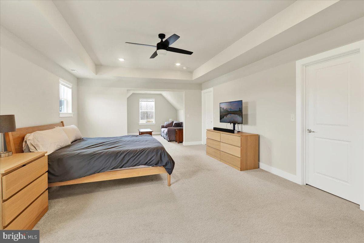 1076 Mariwill Drive photo 35