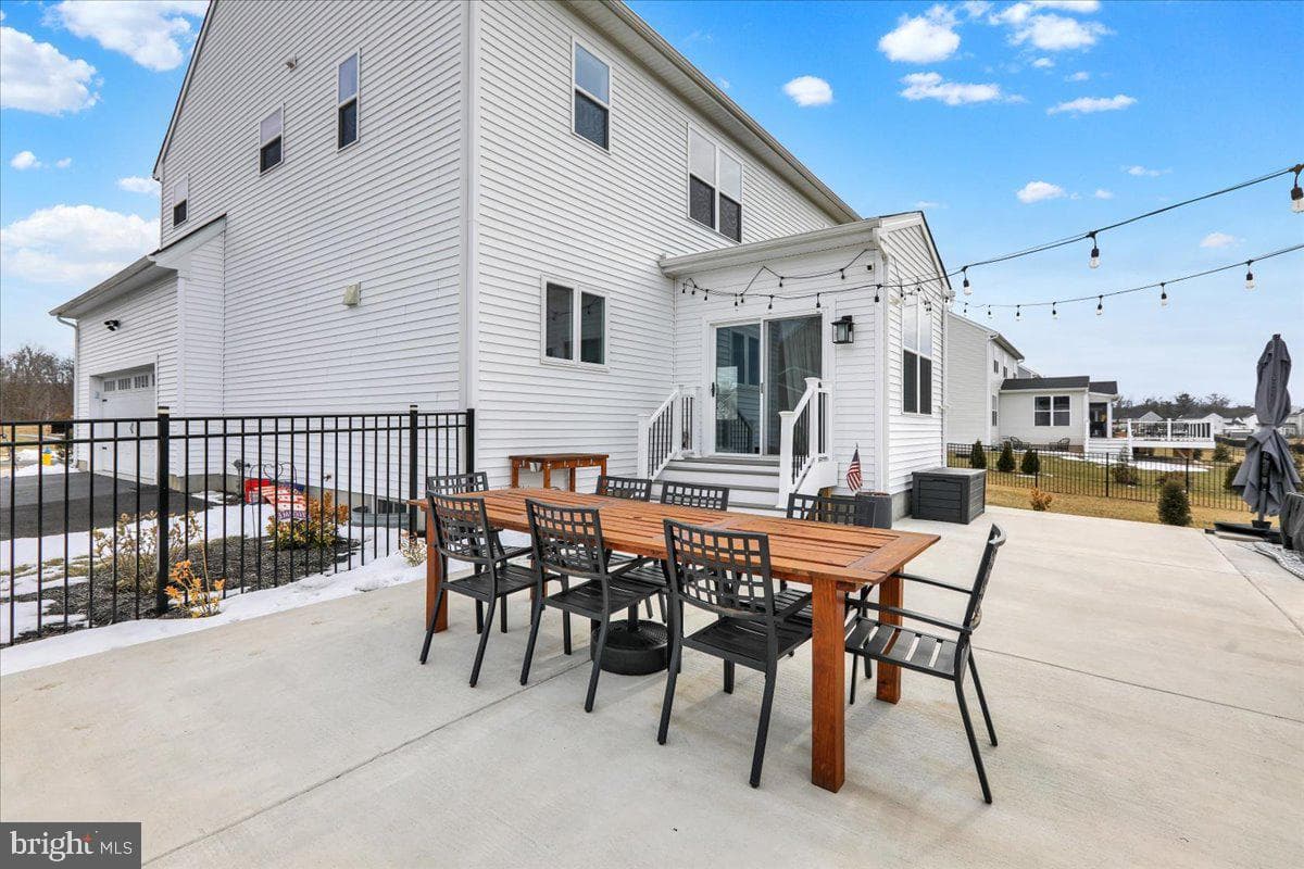 1076 Mariwill Drive photo 41
