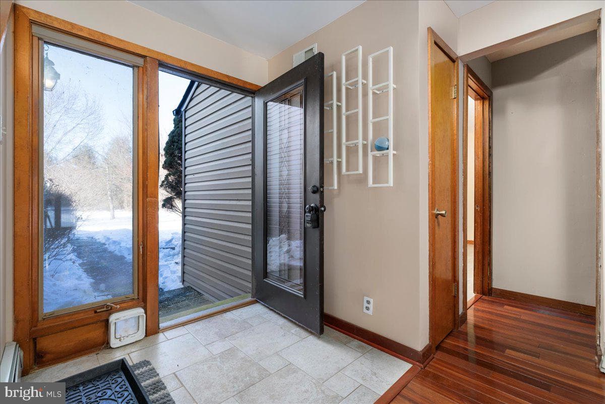 2096 Holicong Road photo 10