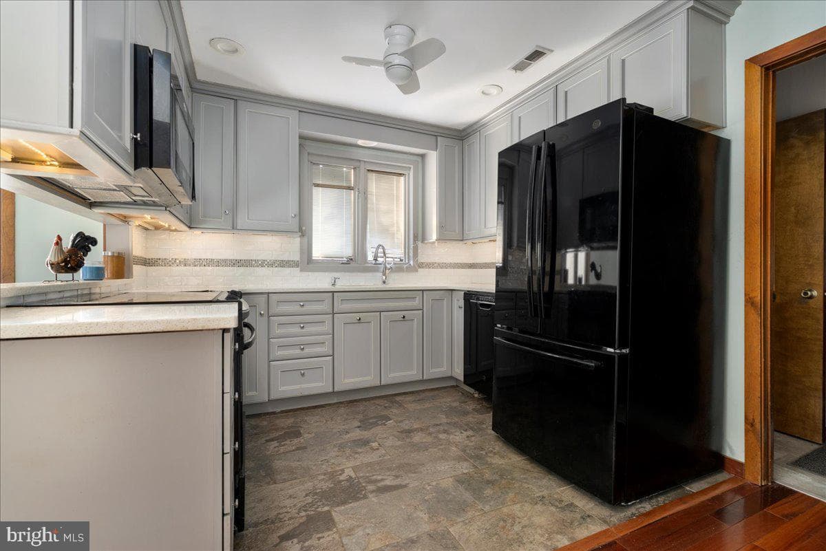 2096 Holicong Road photo 17