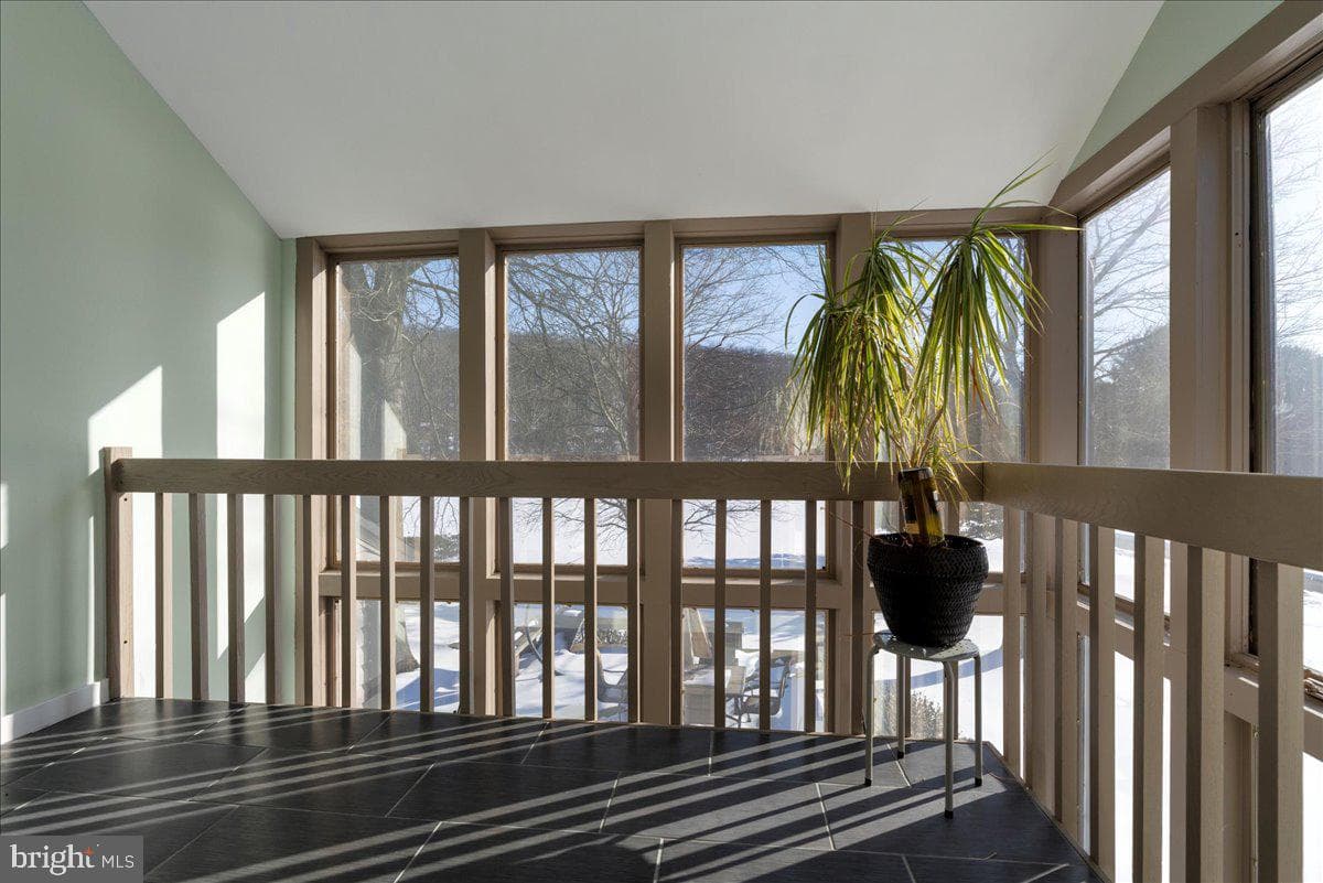 2096 Holicong Road photo 34