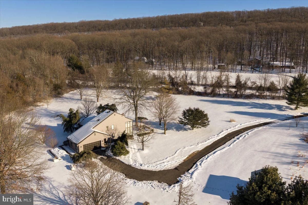 2096 Holicong Road photo 42