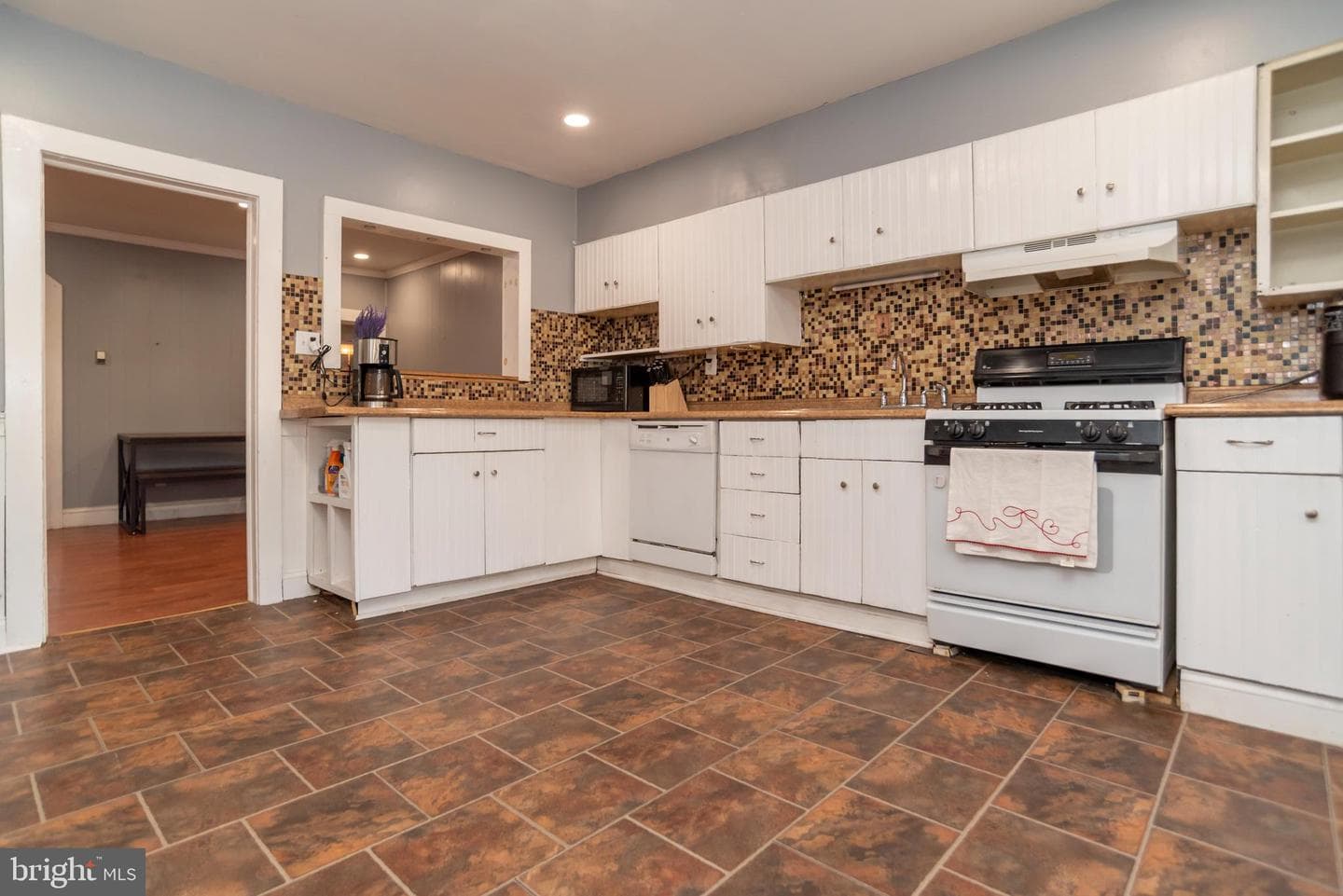 435 Cedar Street Street photo 11