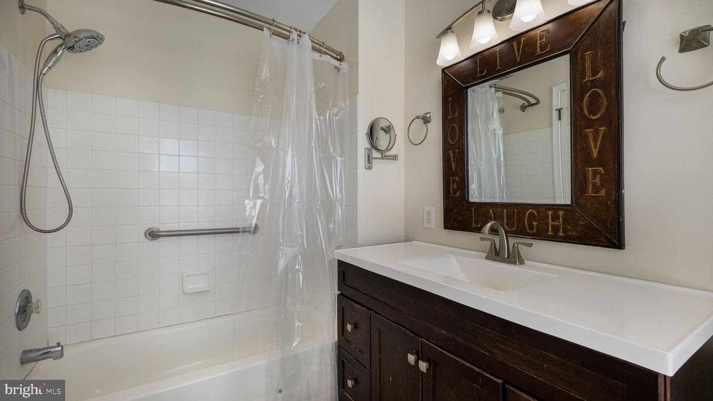 4645 Louise Saint Claire Drive photo 20