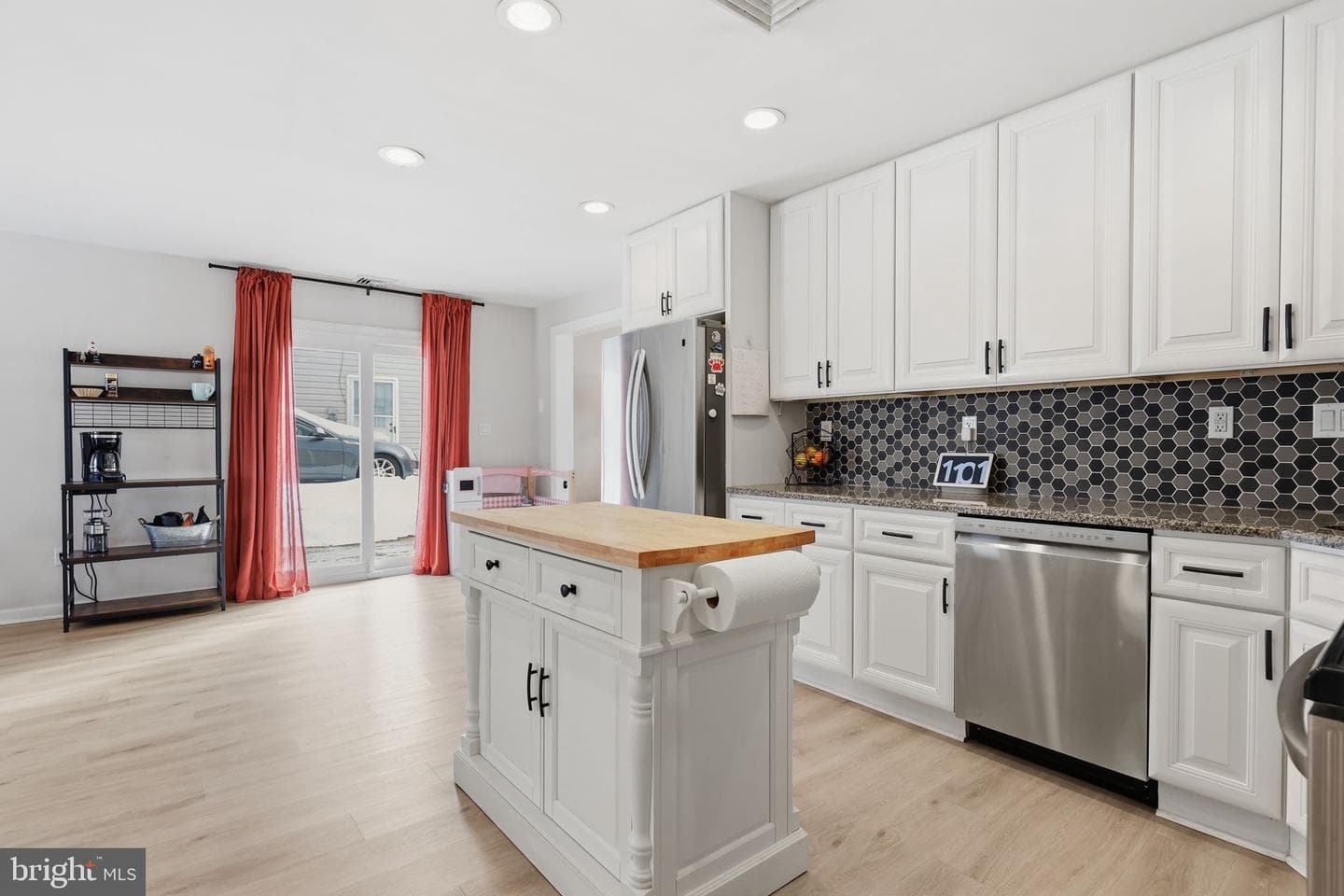 201 Allendale Drive photo 11