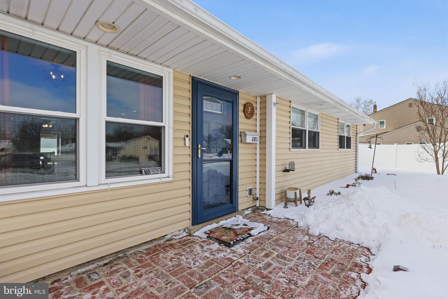 201 Allendale Drive photo 2