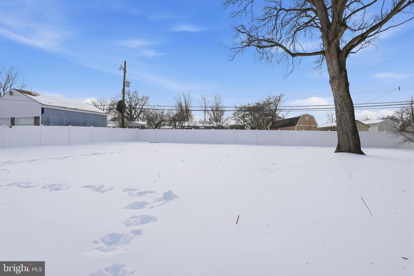 201 Allendale Drive photo 28
