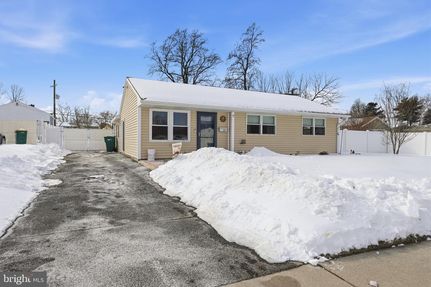 201 Allendale Drive photo 30