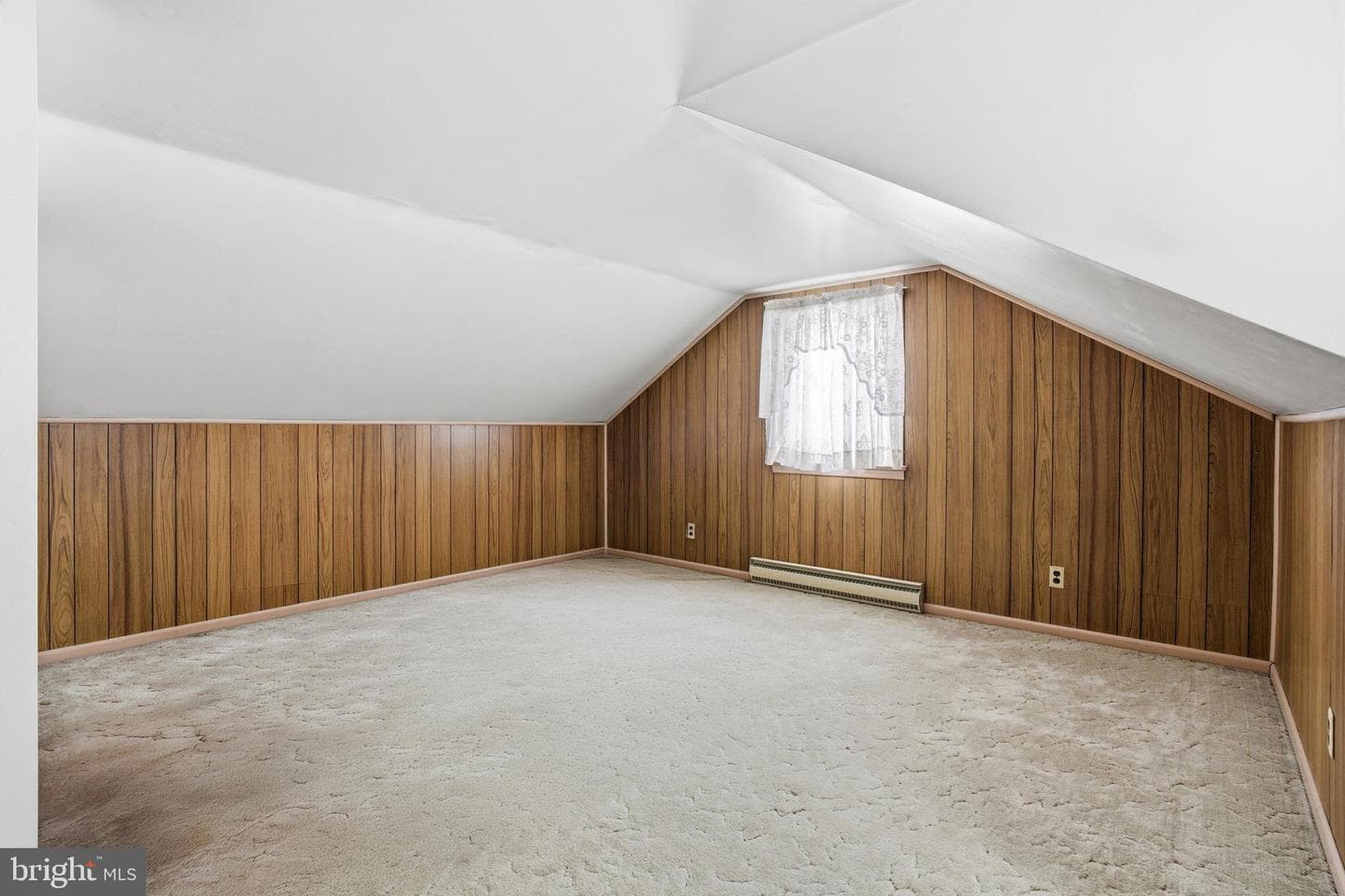 1627 Diamond Street photo 23