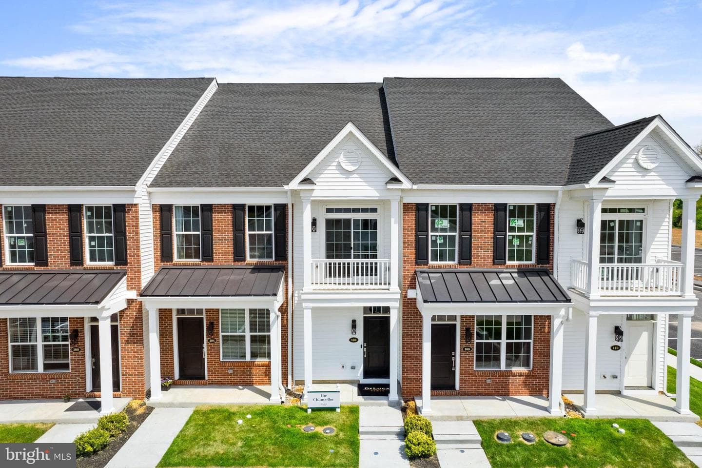 8 Ivy Lane #94