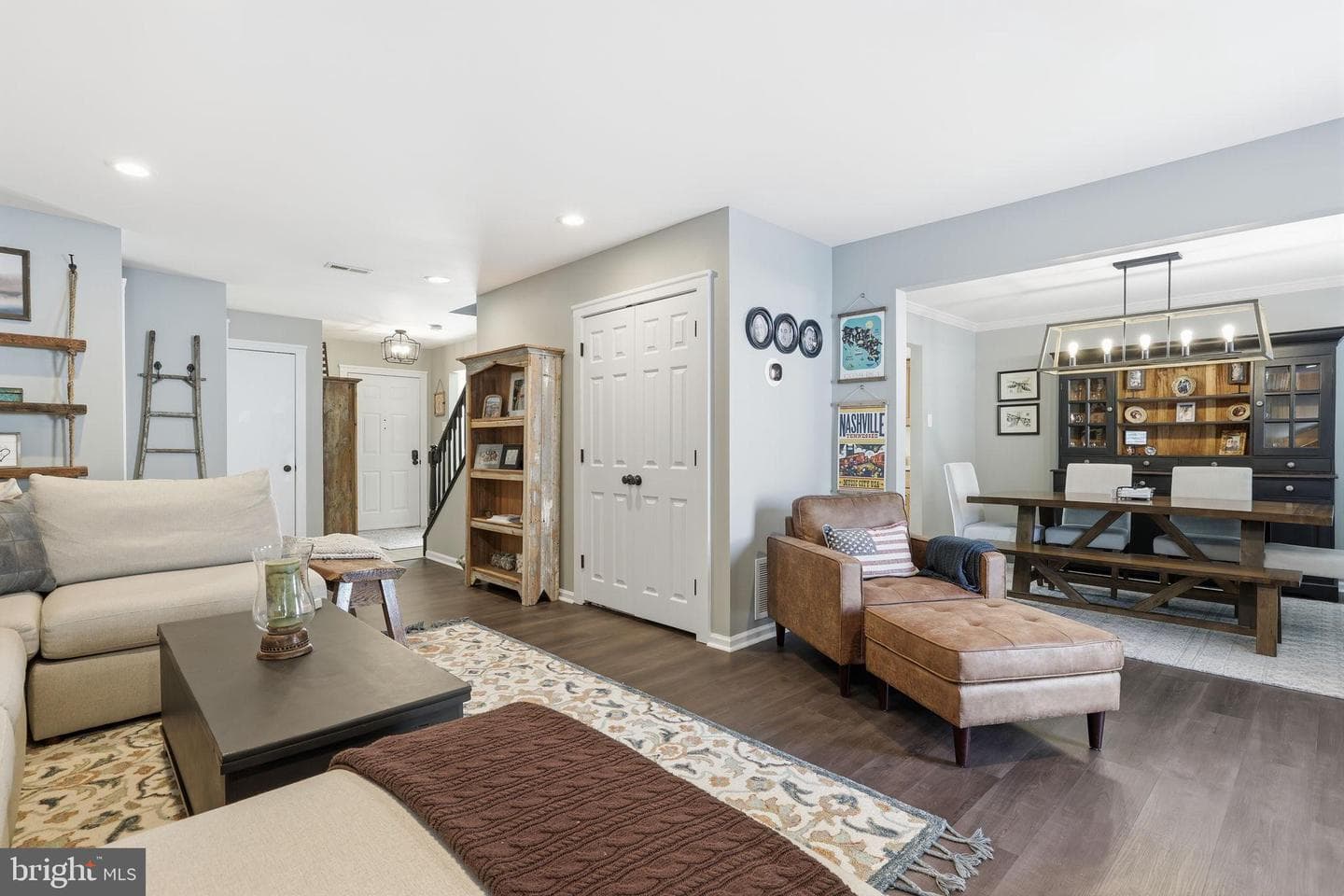 1707 Fredendall Circle photo 4