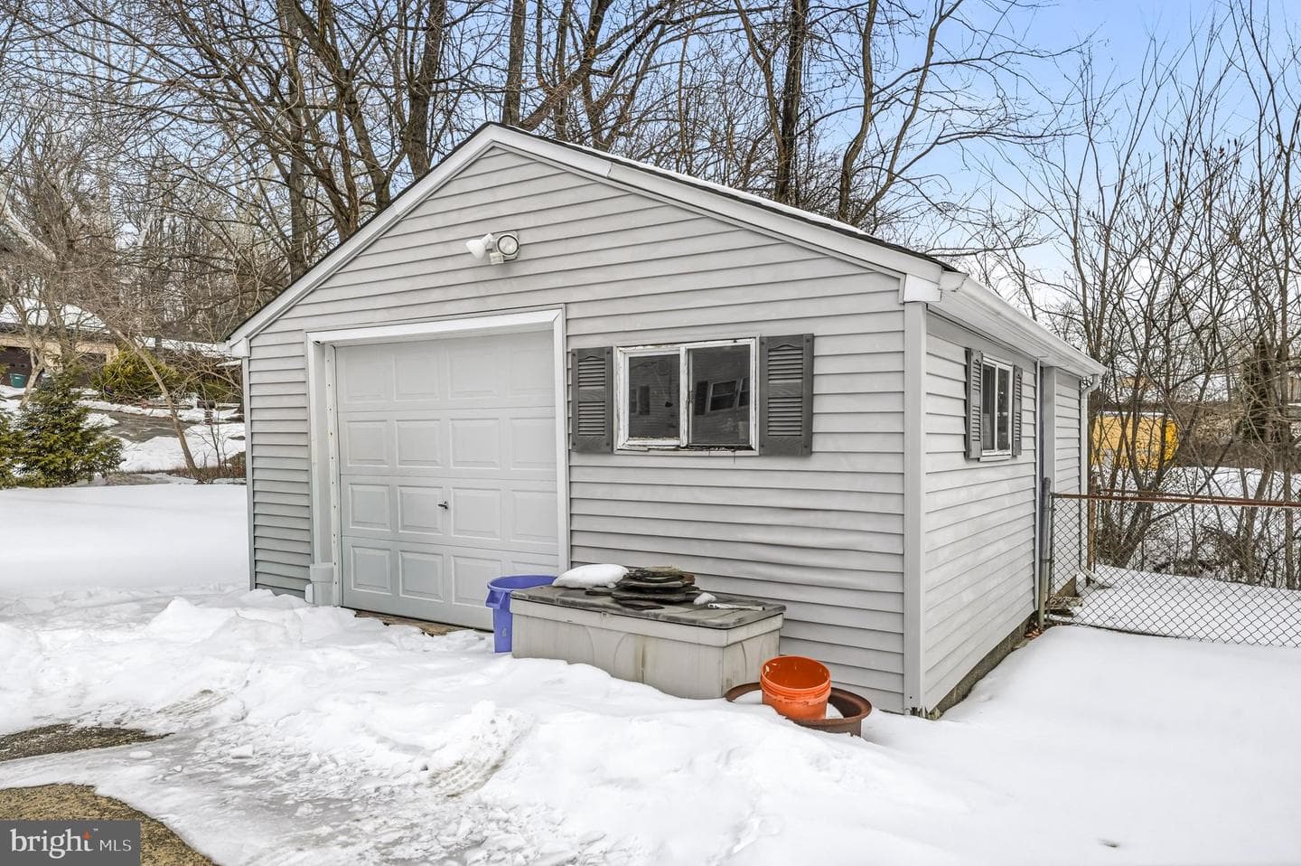 41 Pleasant Avenue photo 22