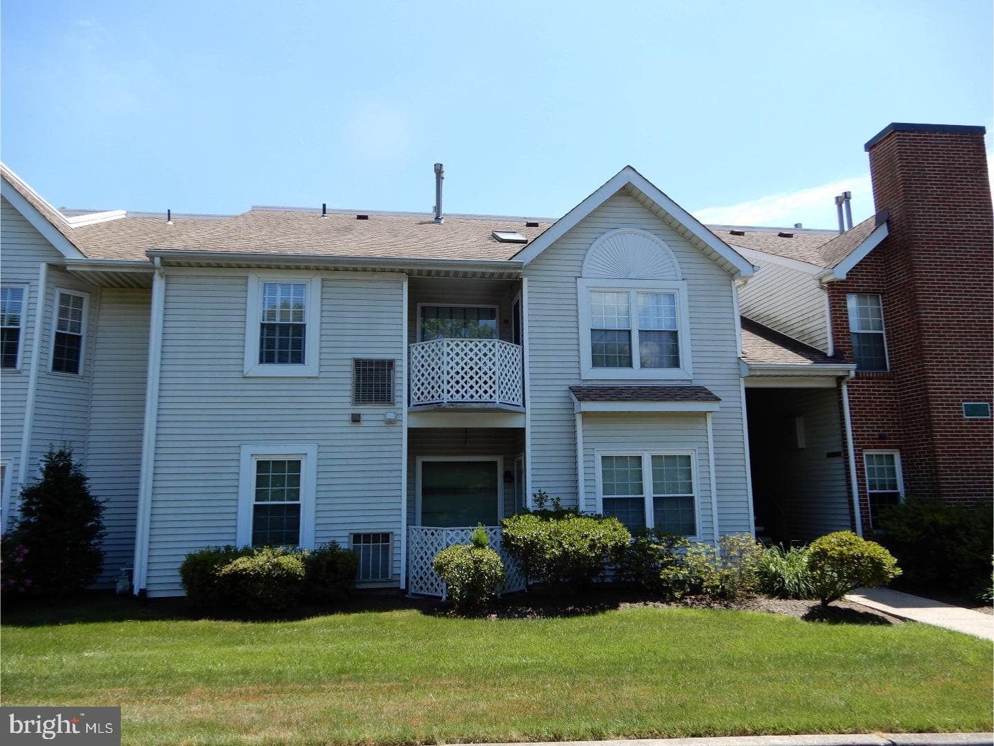 810 Diamond Drive photo 2