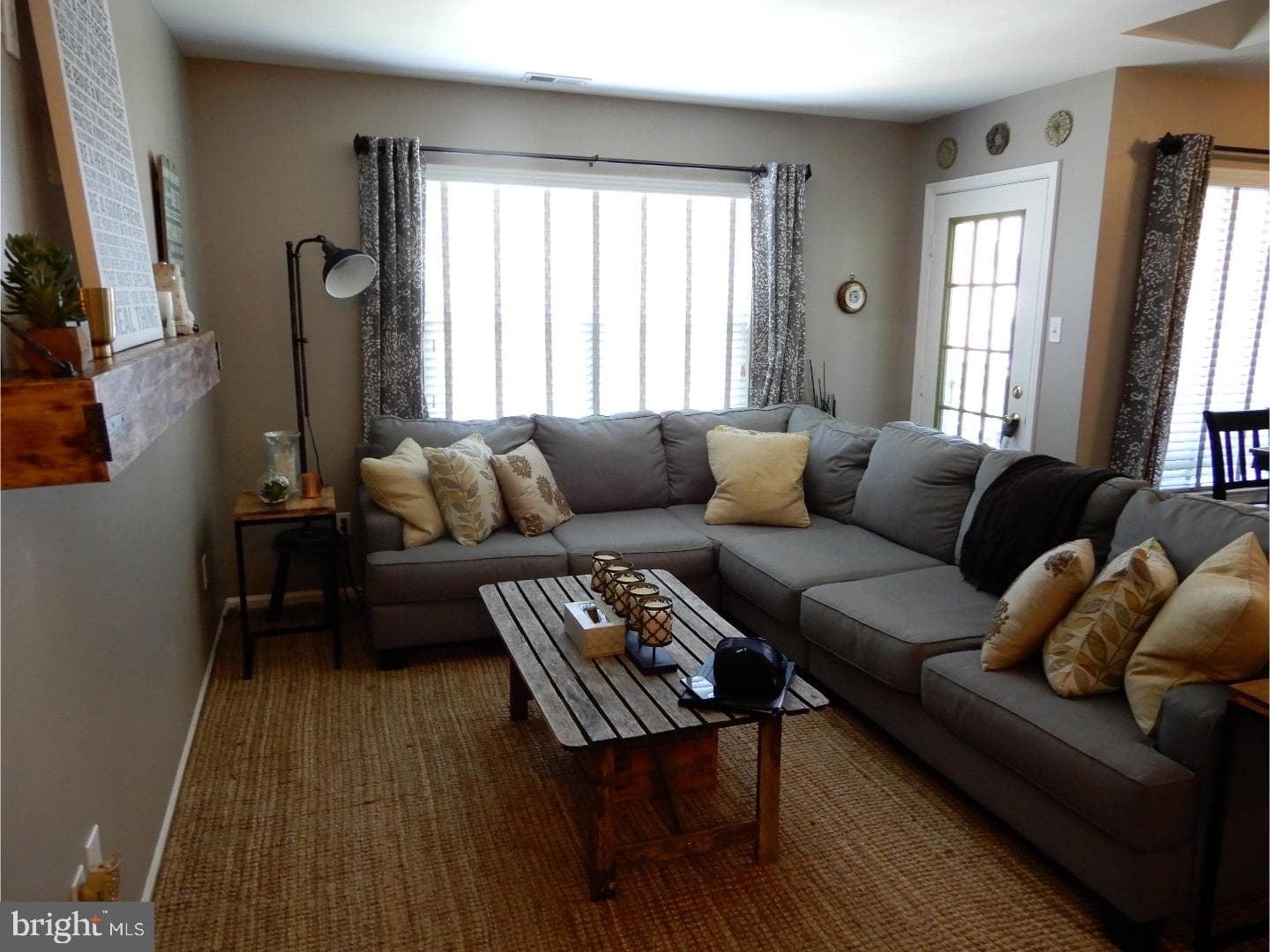 810 Diamond Drive photo 3