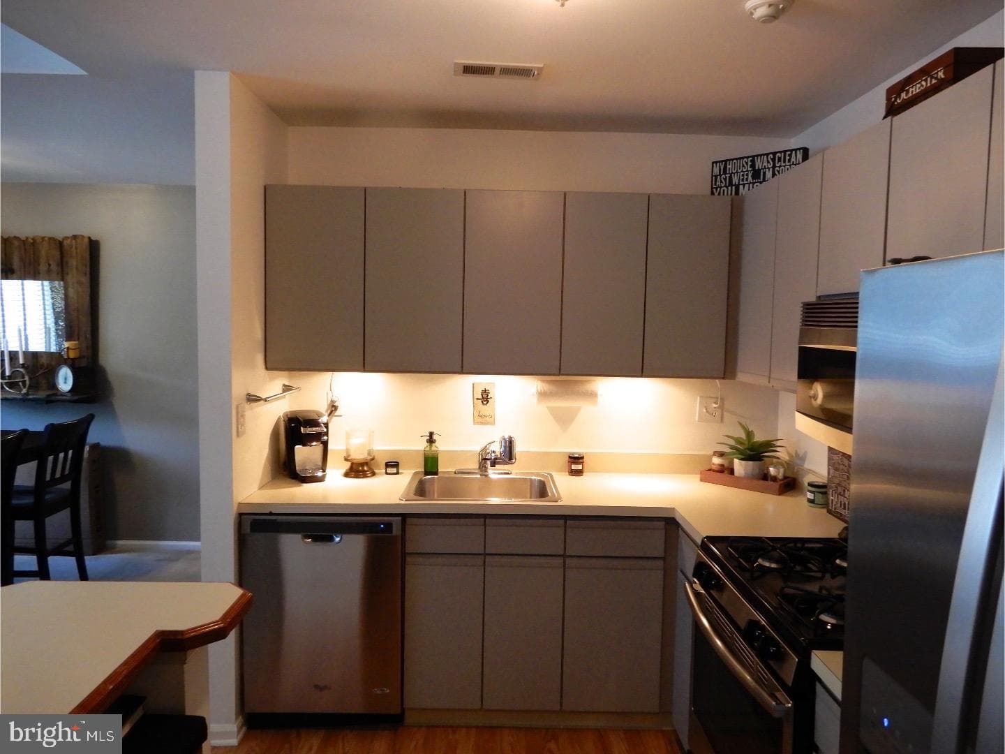 810 Diamond Drive photo 9