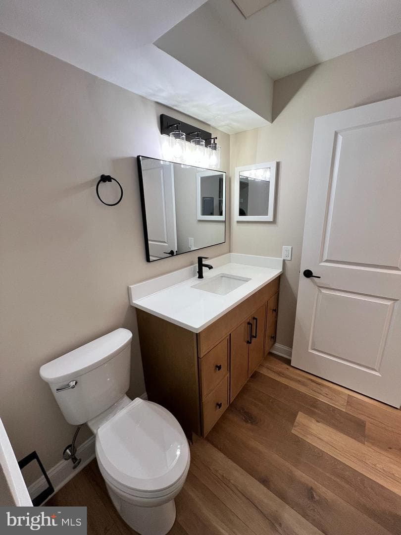 805 Society Place photo 5