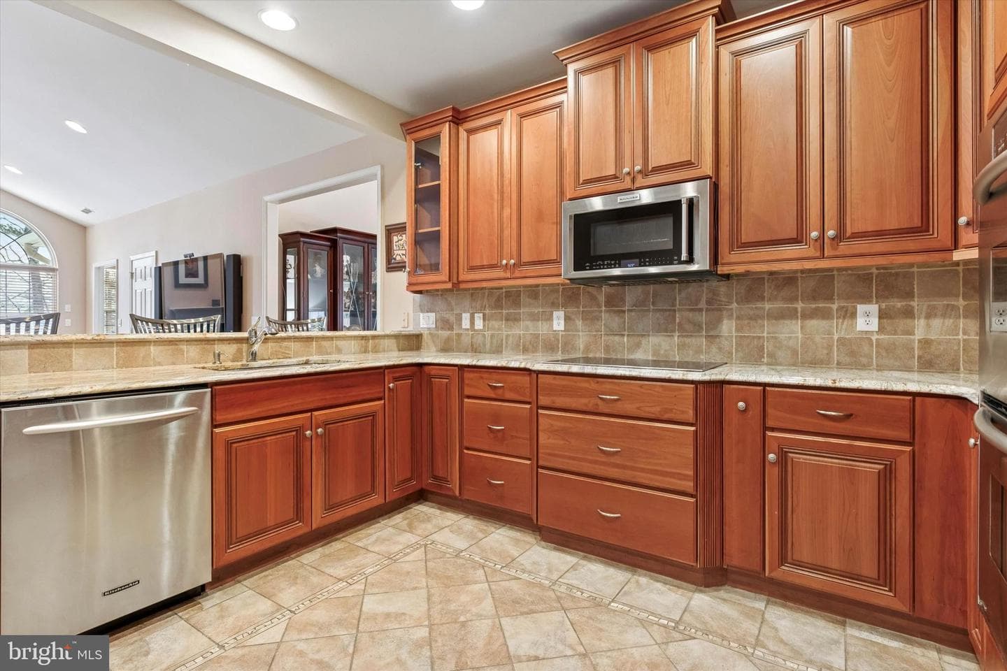 189 Villa Drive photo 11