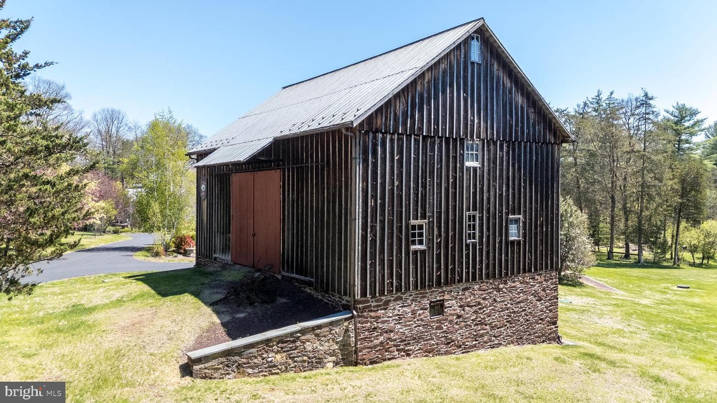 23 Lily Valley Road photo 82