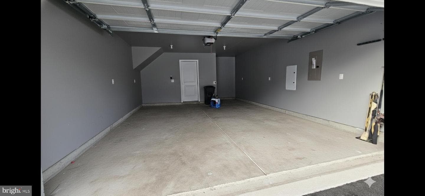 202 Pond View Court photo 35