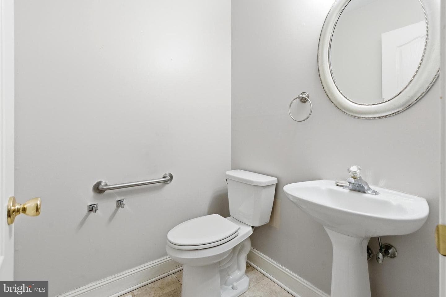 703 Eagle Lane photo 7
