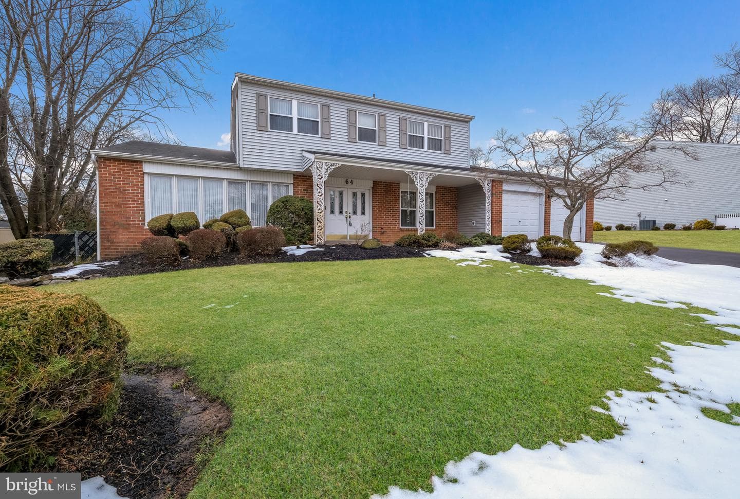 64 Springwood Drive