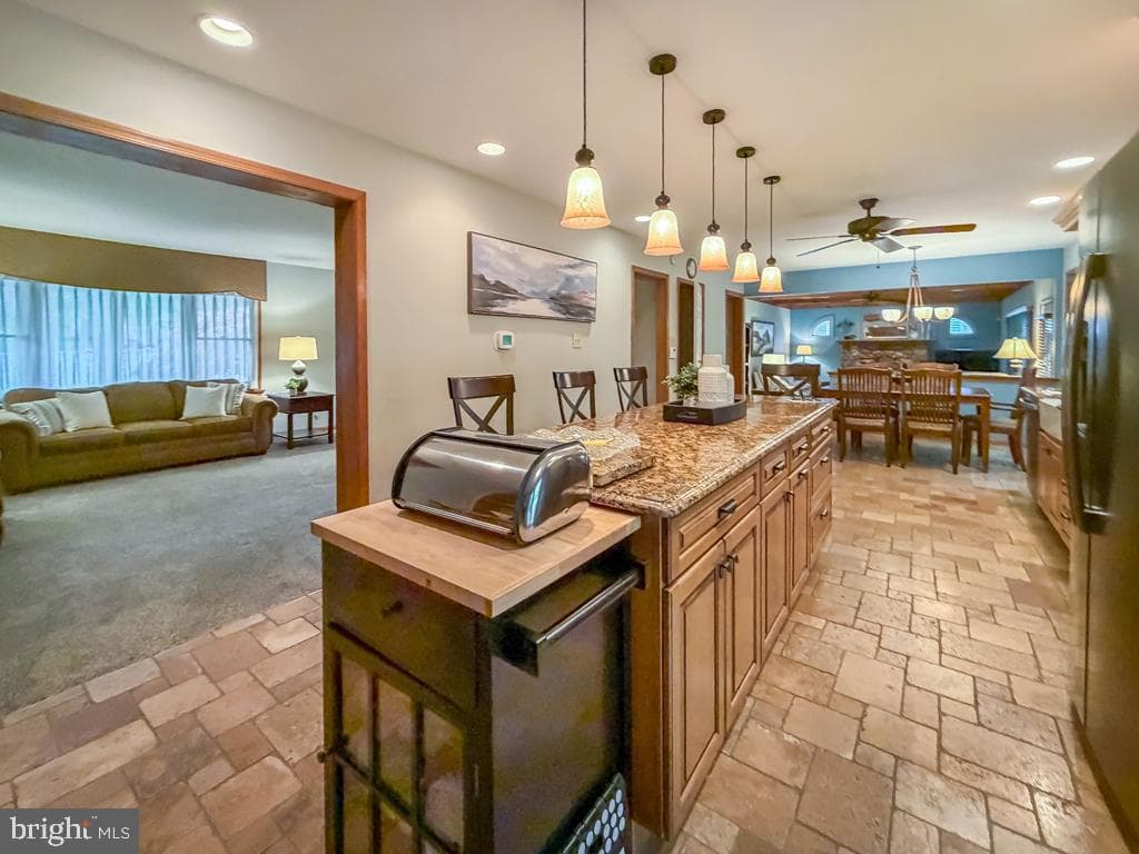 336 Fox Hollow Drive photo 8