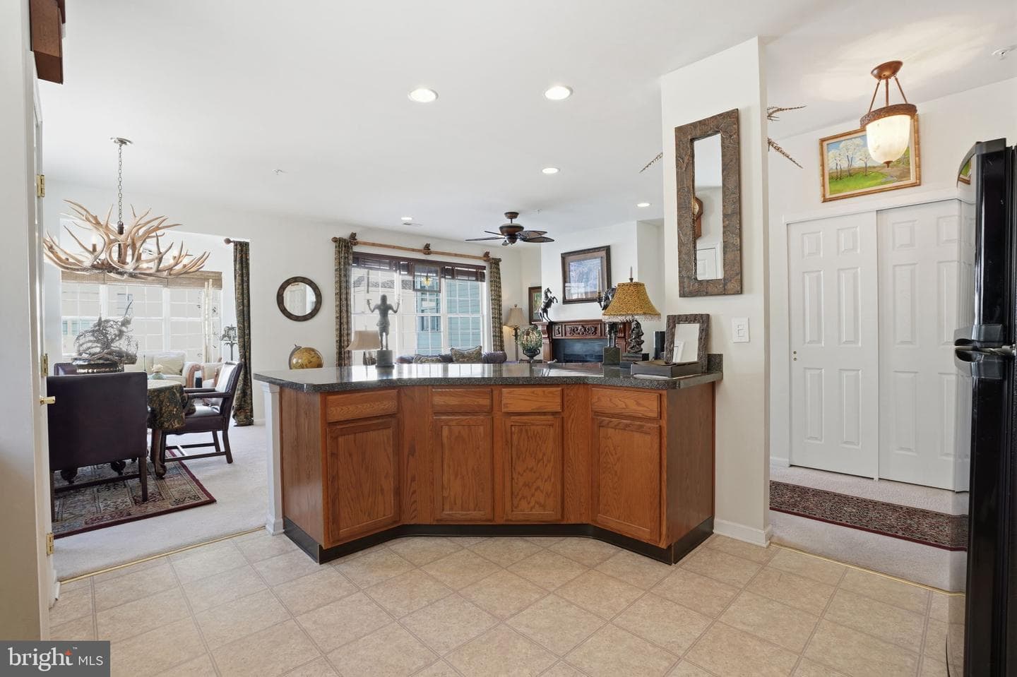 941 Hamilton Way photo 16