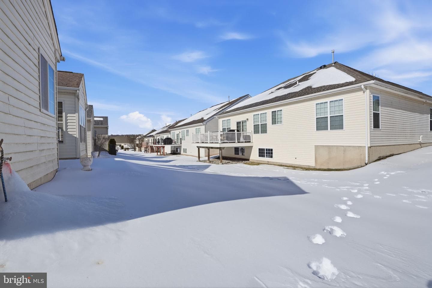941 Hamilton Way photo 8