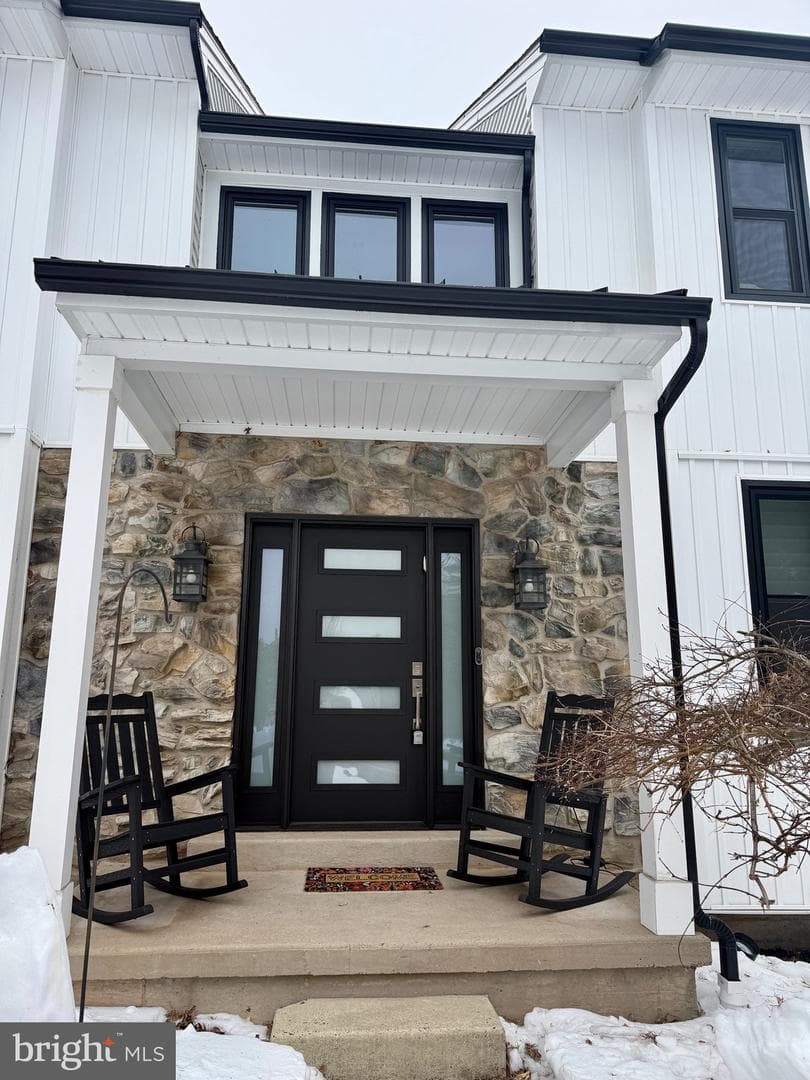 78 Rocking Horse Way photo 2