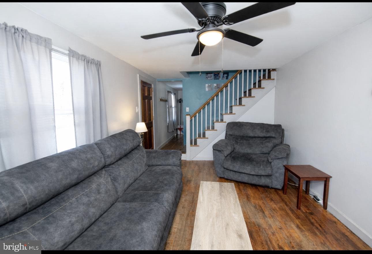 618 Cedar Avenue photo 3