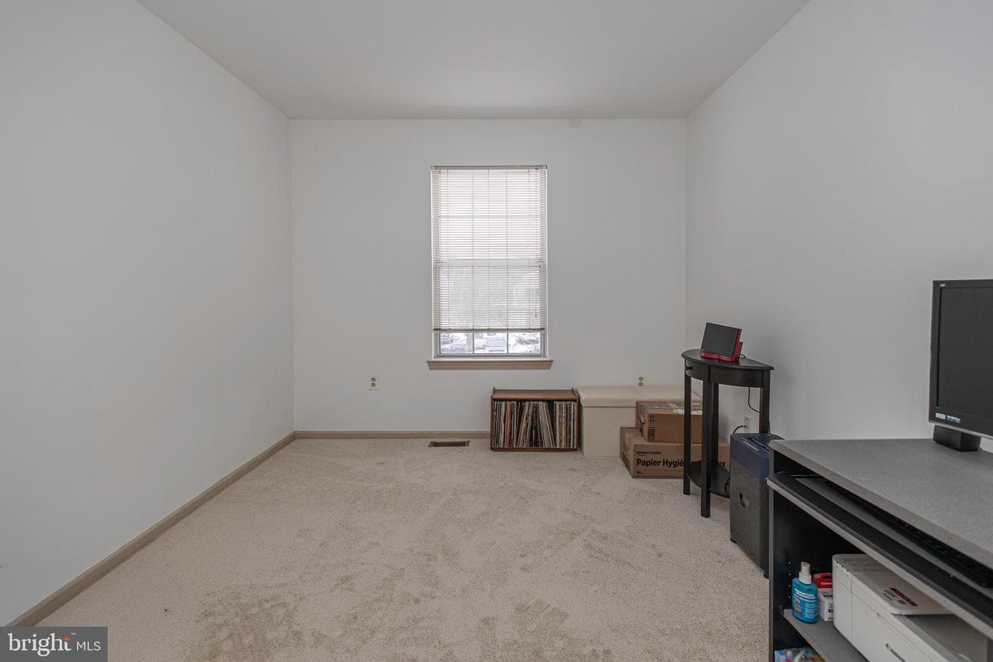 512 Mews Drive photo 18