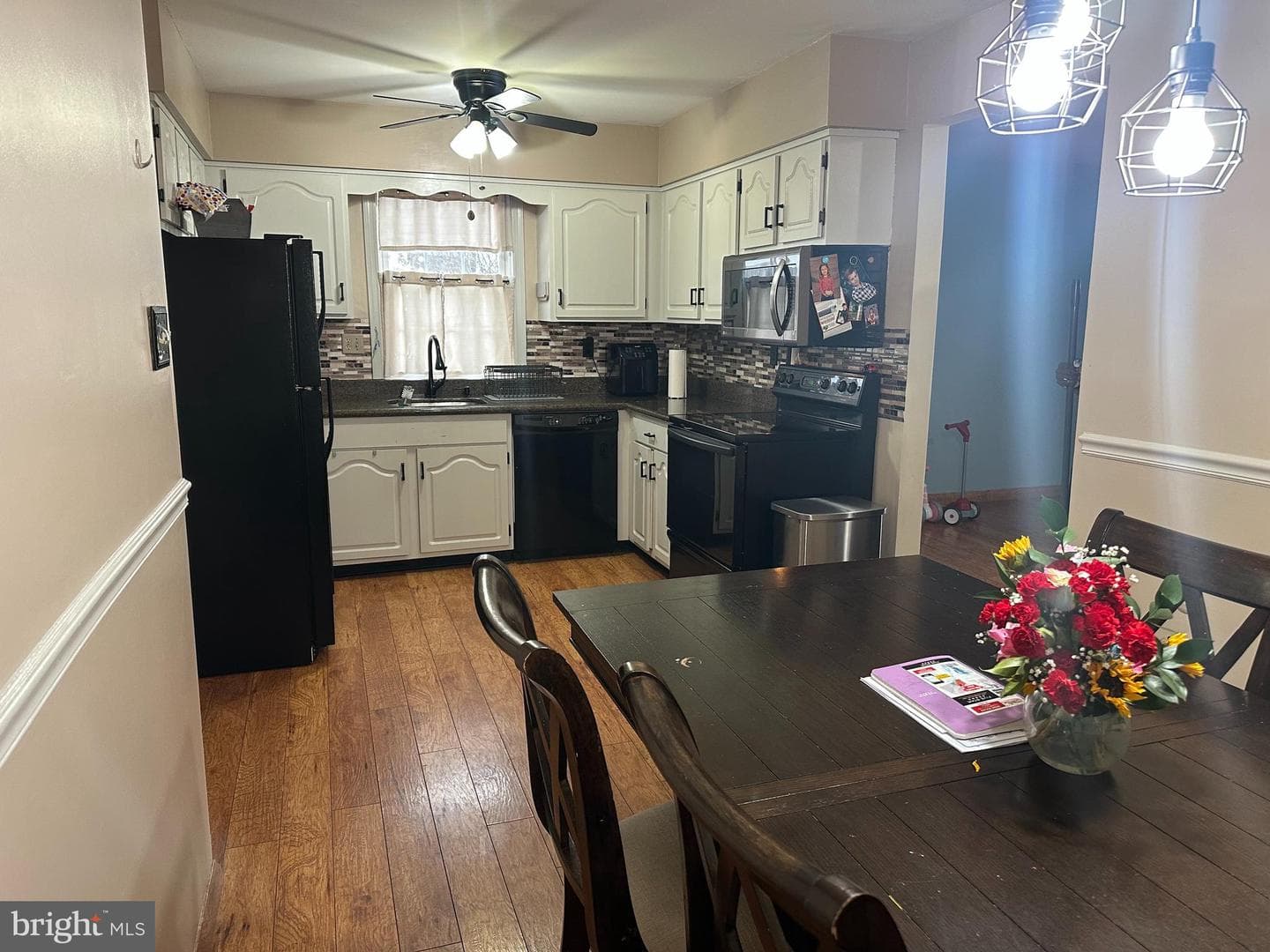 17 Naylor Court photo 9