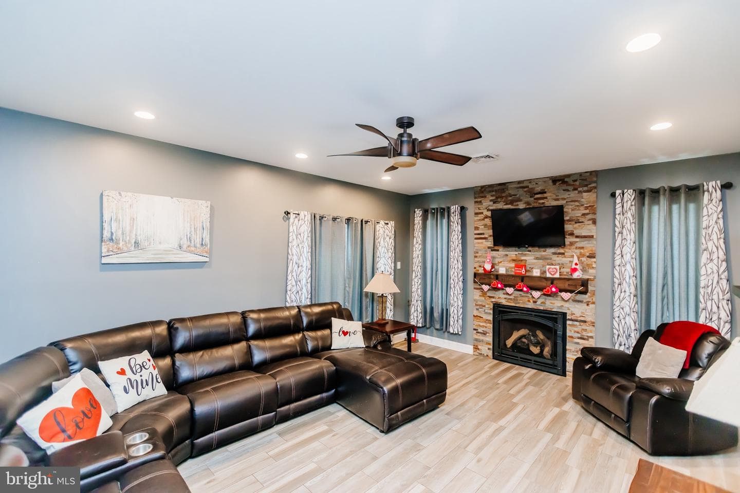 100 Elderberry Drive photo 14