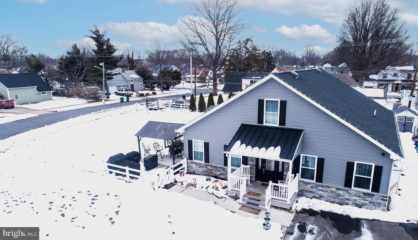 100 Elderberry Drive photo 64