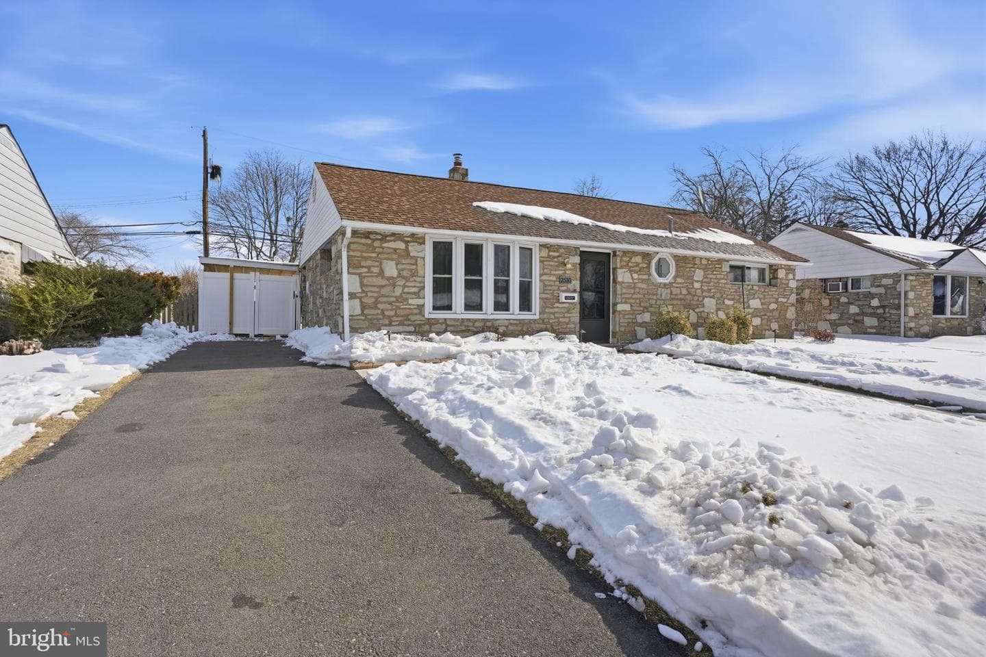 2510 Green Avenue photo 2