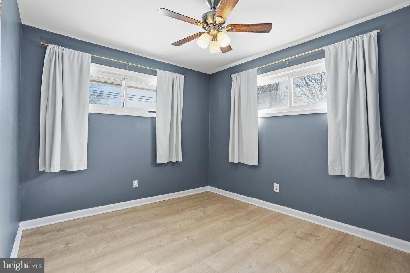 2510 Green Avenue photo 9